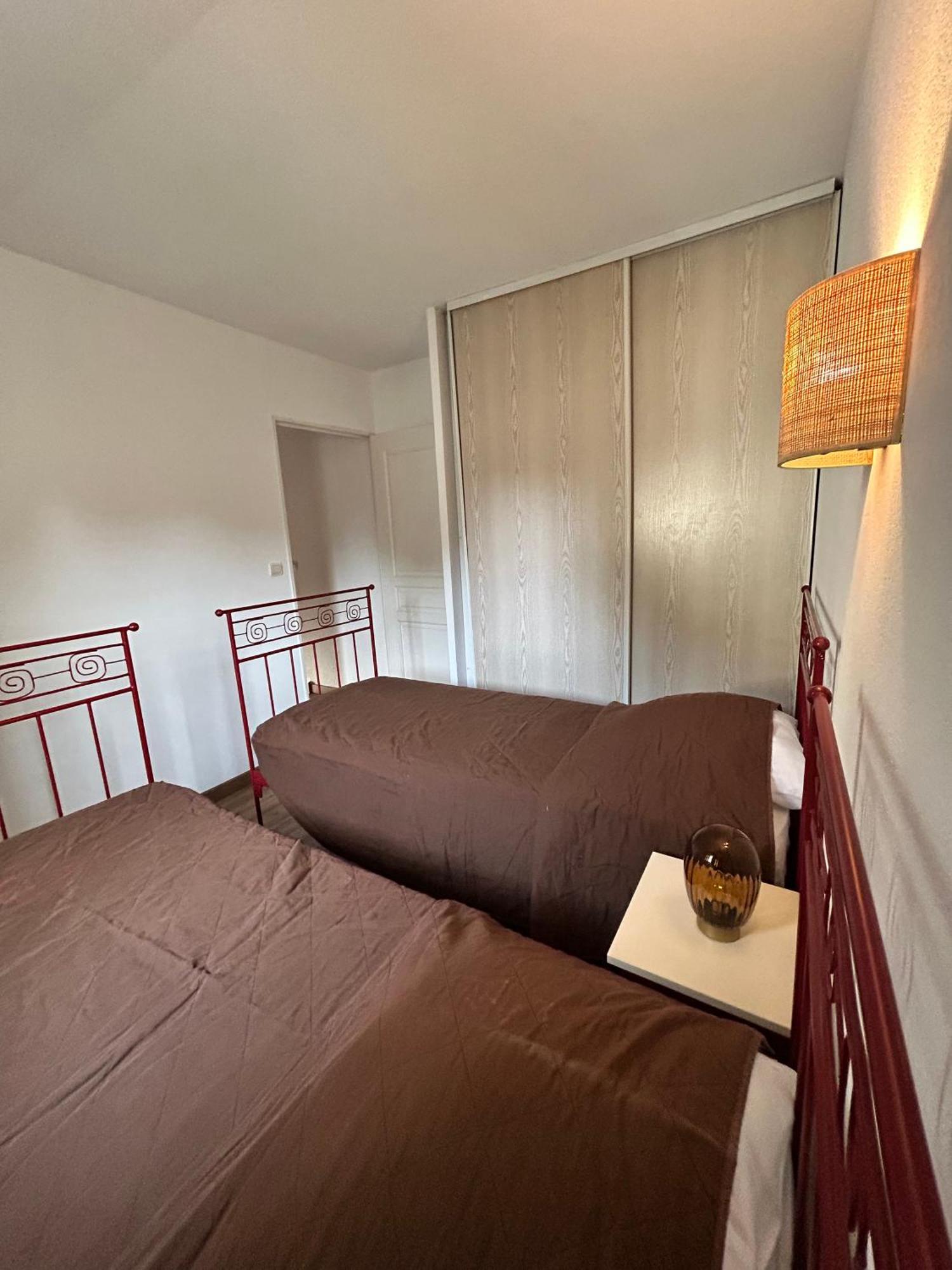Hotel Restaurant Les Jasses De Camargue Gallargues-le-Montueux Ngoại thất bức ảnh