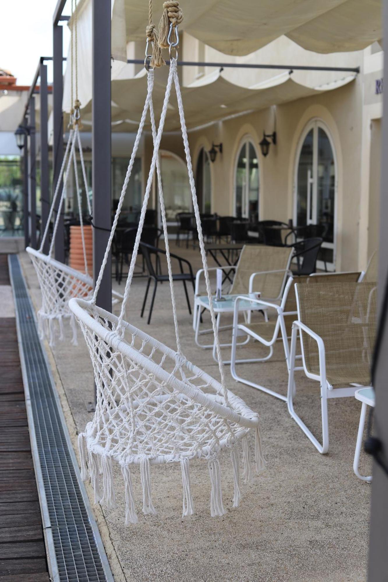 Hotel Restaurant Les Jasses De Camargue Gallargues-le-Montueux Ngoại thất bức ảnh